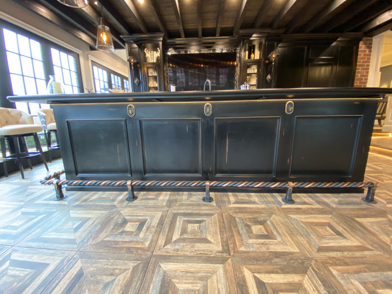 Bar Foot Rail Gallery